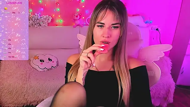 ivannatompsonnn online show from March 21, 2026, 5:52 am