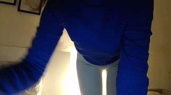 Snapshot of ocean_eyess_ chatting on January 14, 2025, 10:12 pm ocean eyess online show from January 14, 2025, 10:12 pm