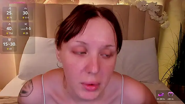 LianaFord online show from April 11, 2026, 7:16 am