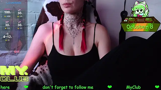 Witch Emma online show from October 8, 2025, 9:15 pm