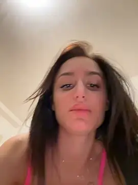 Zeyna1 online show from March 4, 2025, 10:24 am