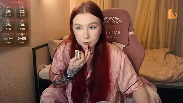 Cute lina online show from February 11, 2025, 3:51 pm