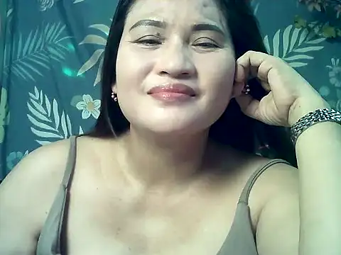 Snapshot of Amazing_Angel22 chatting on May 19, 2026, 3:24 am Amazing Angel22 online show from May 19, 2026, 3:24 am