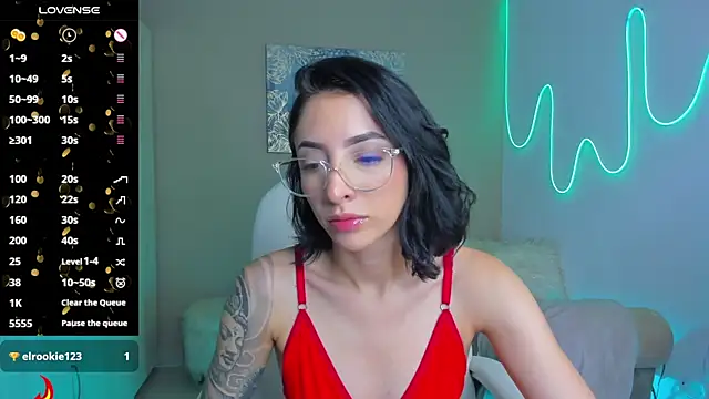 barbie scoth  online show from October 8, 2025, 11:16 pm