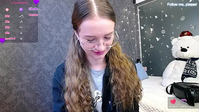 KateJonson online show from January 19, 2026, 7:45 am