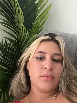 Lana Sofia1 online show from October 30, 2025, 9:22 pm