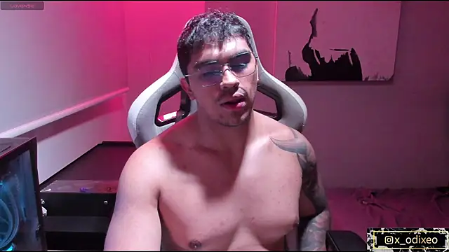 x-odixeo online show from December 5, 2025, 1:38 am