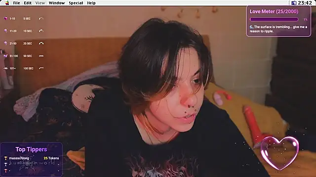 Kryptosworld online show from October 29, 2025, 8:41 pm