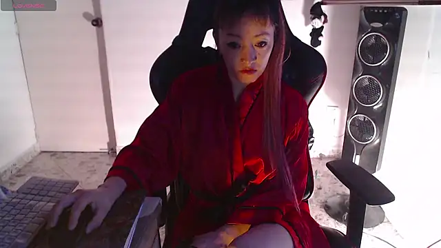 pink-2022 online show from January 13, 2025, 2:32 pm