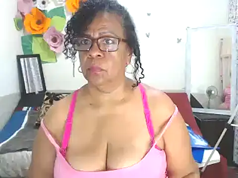 Yayis-hot-sexyw online show from January 29, 2025, 4:30 pm