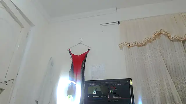 Yayis-hot-sexyw online show from February 14, 2025, 12:30 am