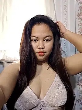 Snapshot of Cutie_Sweet_Girl69 chatting on January 18, 2026, 1:42 am Cutie Sweet Girl69 online show from January 18, 2026, 1:42 am