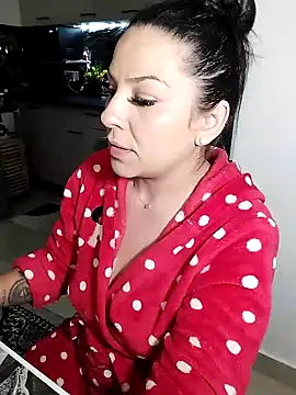 hot-babygirl online show from March 16, 2026, 8:33 pm