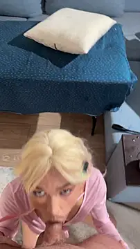 Nicoleevien online show from November 8, 2025, 5:55 am