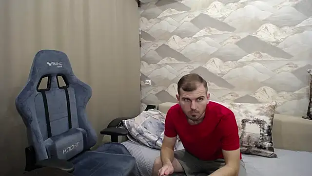 SerzhKorol1 online show from October 15, 2025, 11:18 am