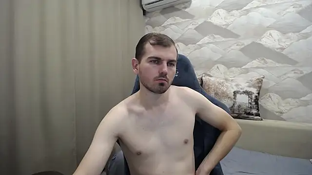 SerzhKorol1 online show from November 10, 2025, 5:23 am