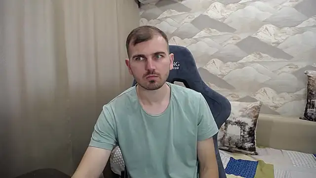 SerzhKorol1 online show from October 8, 2025, 9:55 am