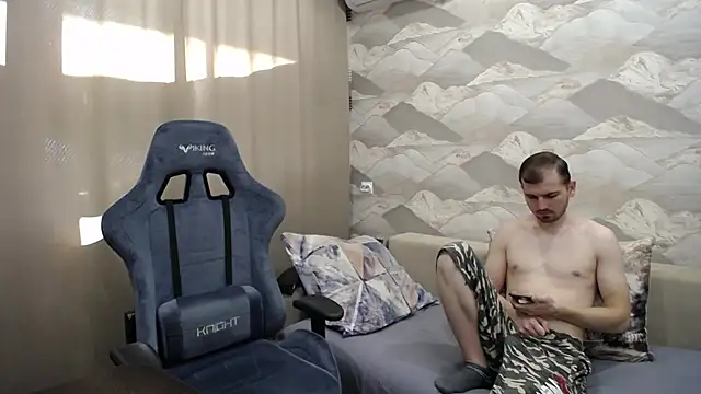 SerzhKorol1 online show from November 3, 2025, 6:29 am