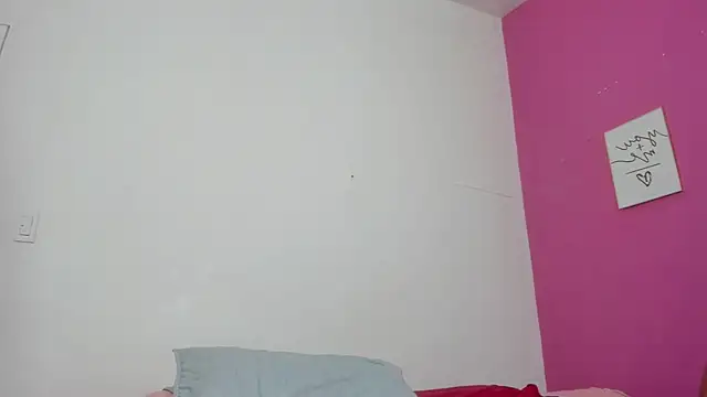 Snapshot of karli_sweet chatting on January 4, 2025, 2:56 pm karli sweet online show from January 4, 2025, 2:56 pm