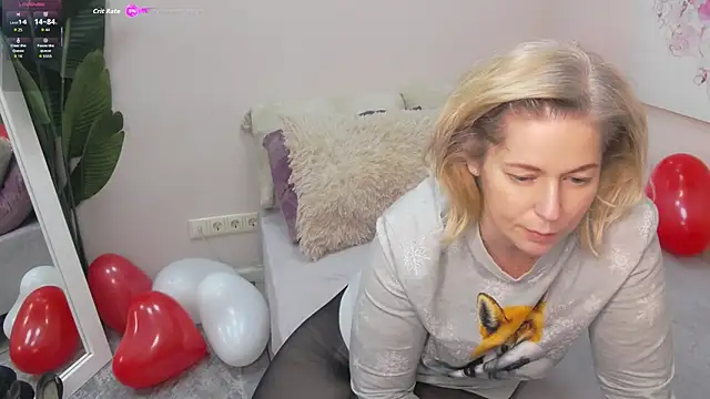 Snapshot of Lorabigass chatting on February 16, 2026, 8:24 am Lorabigass online show from February 16, 2026, 8:24 am