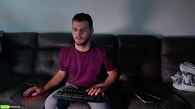 CrazyDom1 online show from October 25, 2025, 1:01 pm