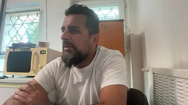 Snapshot of TigerOne19 chatting on July 12, 2026, 5:30 am TigerOne19 online show from July 12, 2026, 5:30 am
