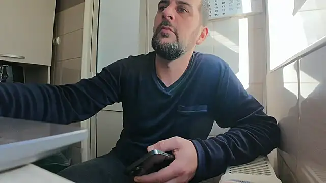 Snapshot of TigerOne19 chatting on January 15, 2025, 9:56 am TigerOne19 online show from January 15, 2025, 9:56 am