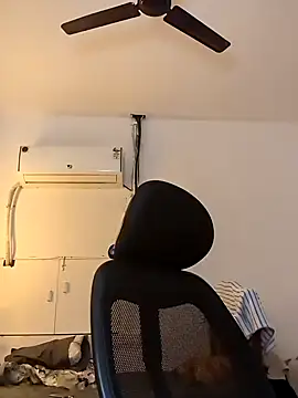  IRRESISTIBLE  online show from January 21, 2025, 2:15 pm