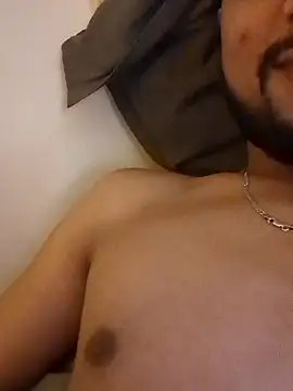  IRRESISTIBLE  online show from February 10, 2025, 7:17 pm