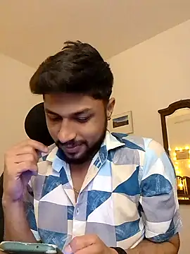  IRRESISTIBLE  online show from February 19, 2025, 10:01 am