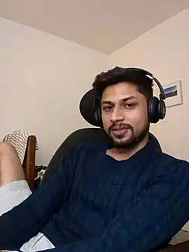  IRRESISTIBLE  online show from March 11, 2025, 5:46 pm