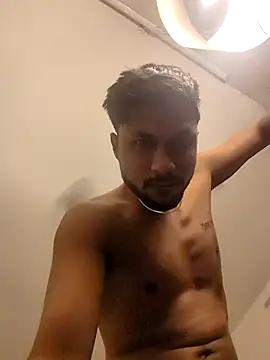  IRRESISTIBLE  online show from November 8, 2025, 6:22 pm