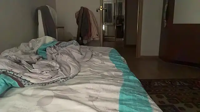 Lamonteik online show from March 19, 2025, 7:49 pm