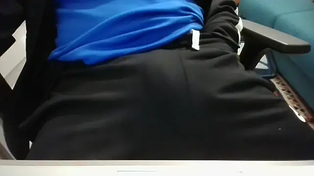 alessex24 online show from October 27, 2025, 12:55 am