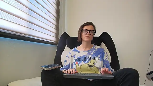 Arya starrk online show from January 7, 2026, 2:44 pm