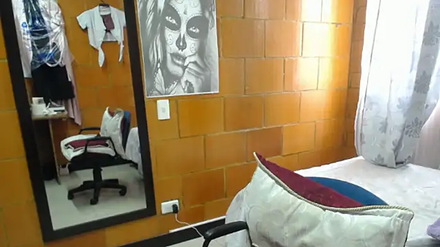 charlote temple online show from October 14, 2025, 1:45 pm