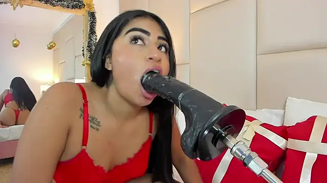 AntoniaRoss  online show from December 9, 2024, 11:03 pm