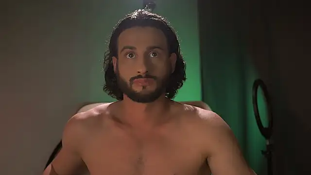 Keen   Luckystrike online show from October 10, 2025, 5:14 pm