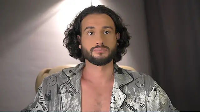 Snapshot of Keen___Luckystrike chatting on February 3, 2026, 2:53 am Keen Luckystrike online show from February 3, 2026, 2:53 am