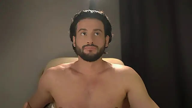 Snapshot of Keen___Luckystrike chatting on March 3, 2026, 10:44 am Keen Luckystrike online show from March 3, 2026, 10:44 am