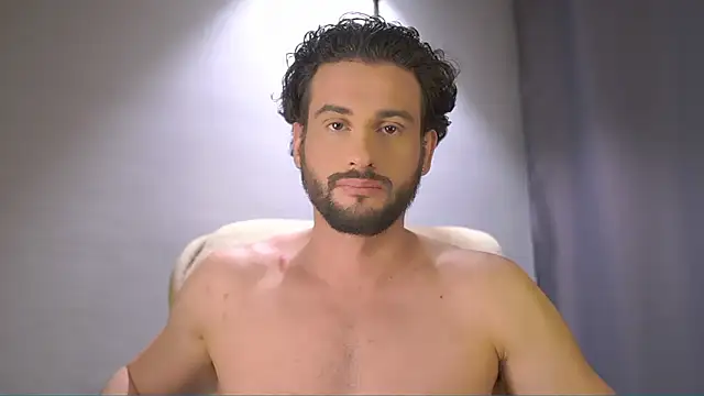 Snapshot of Keen___Luckystrike chatting on February 13, 2026, 3:23 pm Keen Luckystrike online show from February 13, 2026, 3:23 pm