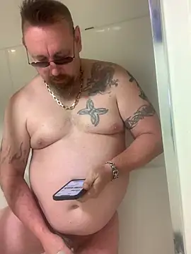 Snapshot of Littledick007007 chatting on April 13, 2026, 10:52 am Littledick007007 online show from April 13, 2026, 10:52 am