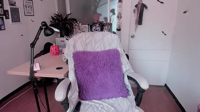 gothic do11 online show from October 22, 2025, 3:55 pm