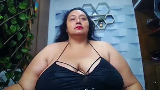 TistMature online show from October 11, 2025, 1:12 pm