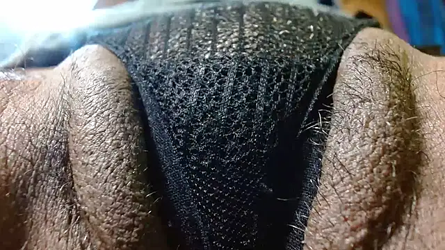 bethanywilson 23 online show from October 23, 2025, 1:21 pm