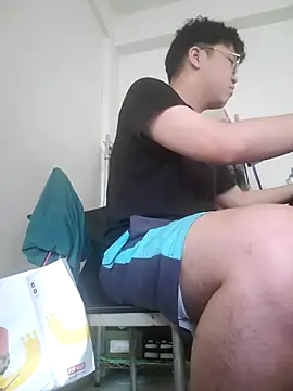 Snapshot of ksshp9502 chatting on October 27, 2025, 6:03 am ksshp9502 online show from October 27, 2025, 6:03 am