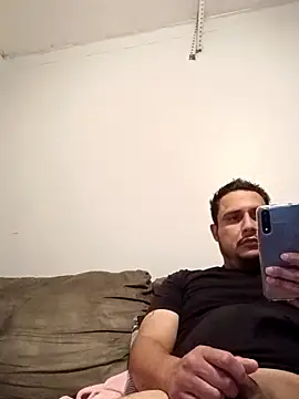 thickcocklatino online show from April 22, 2026, 10:16 pm