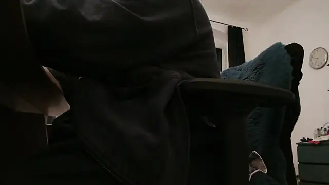 chubbysmallcockxh online show from March 7, 2026, 8:36 pm