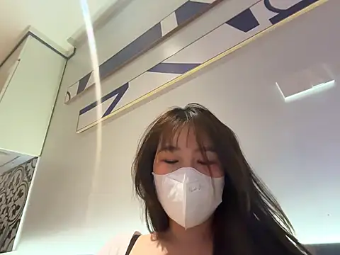 Onee-Chew online show from June 16, 2026, 4:29 pm