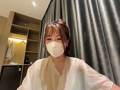 Onee-Chew online show from June 7, 2026, 4:12 pm